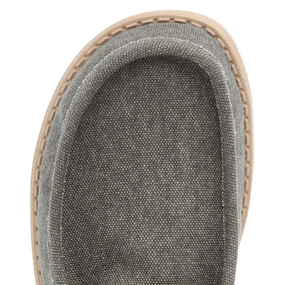 Hey Dude Men`s Olive Wally Funk Hunt Camo Casual Shoe